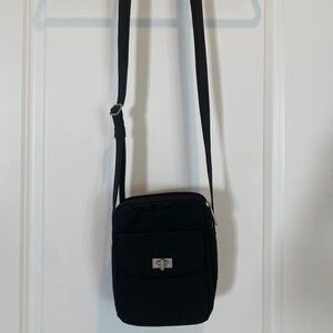 Travelon Crossbody Anti Theft Bag
